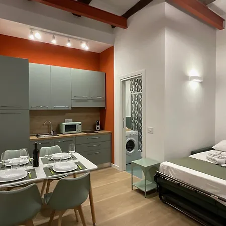 Sansepolcro33 나폴리